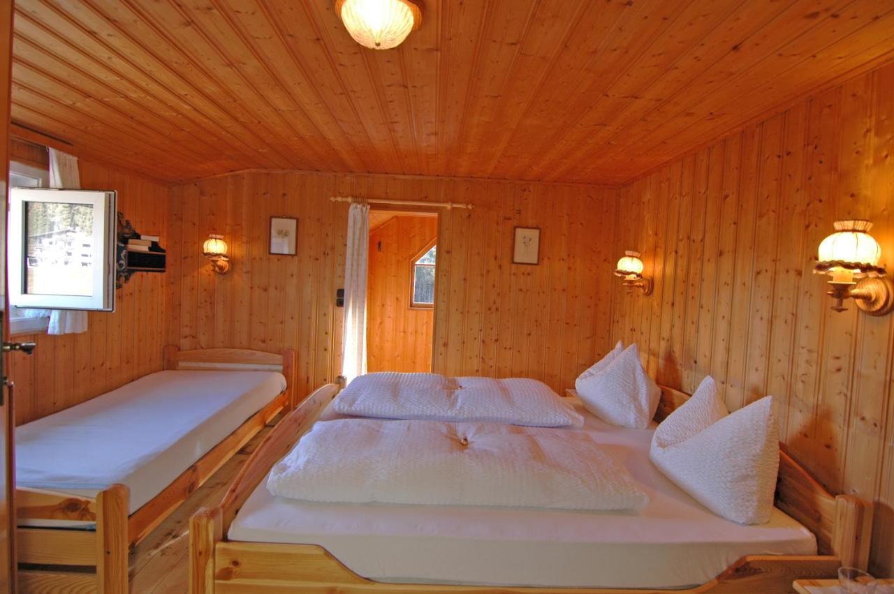 Walmendinger Haus Apartment Hirschegg  Bagian luar foto
