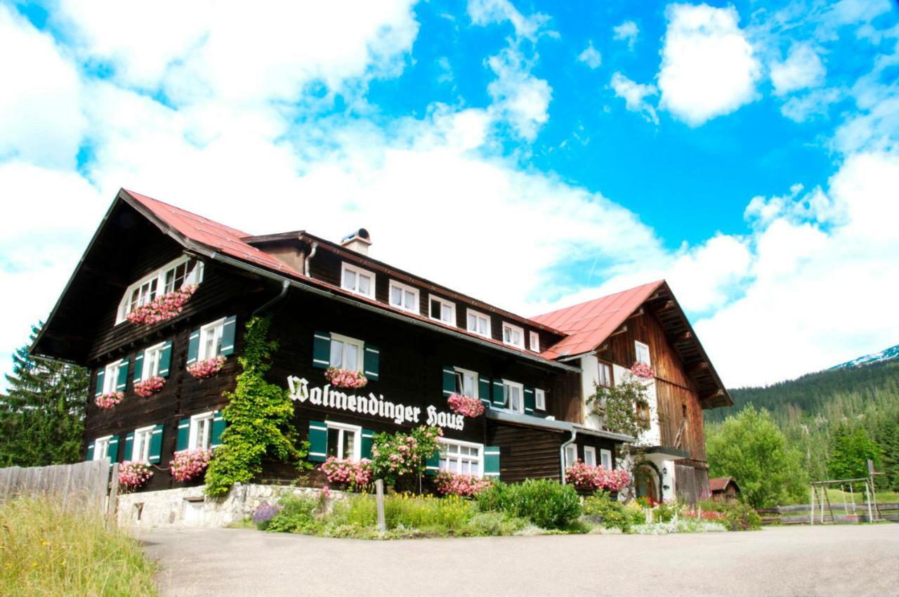 Walmendinger Haus Apartment Hirschegg  Bagian luar foto