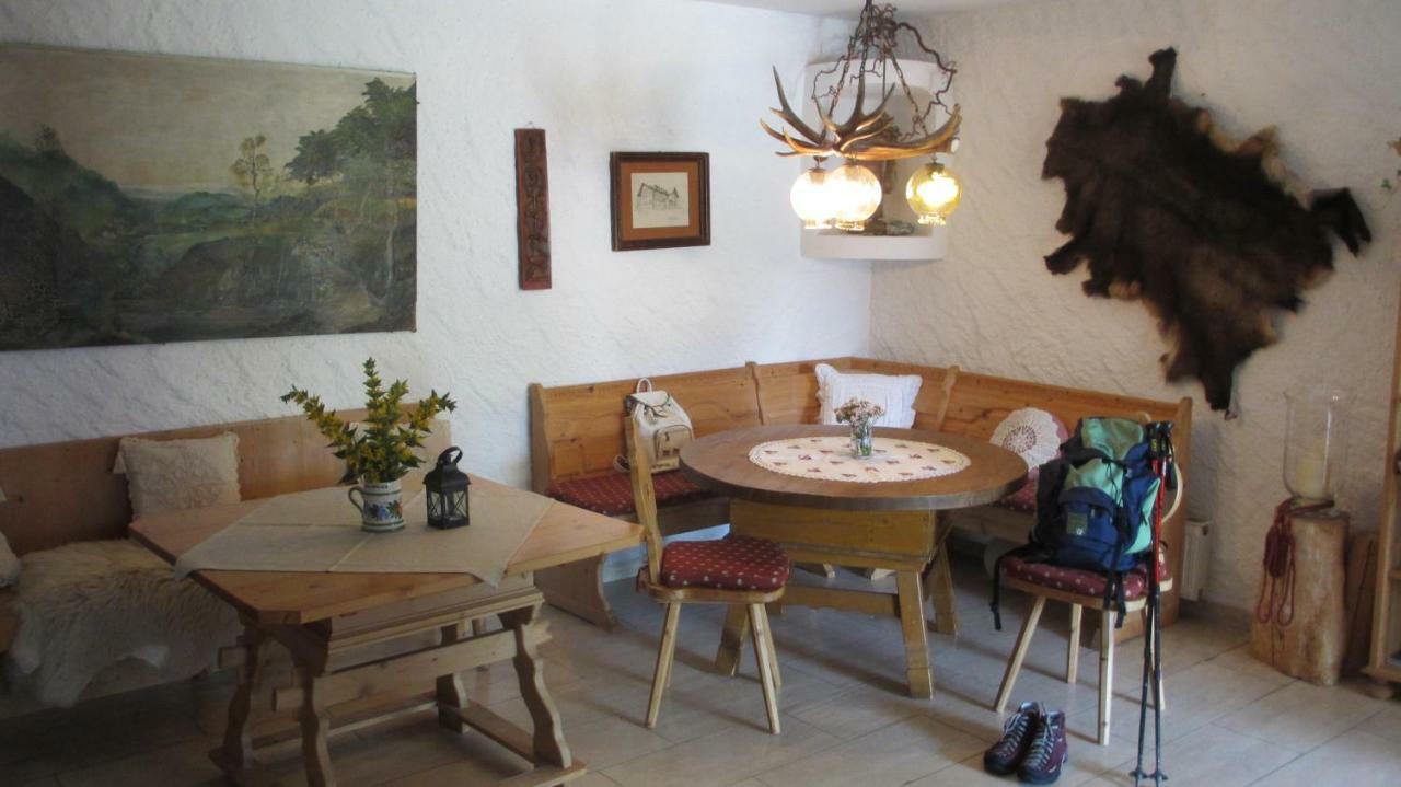 Walmendinger Haus Apartment Hirschegg  Bagian luar foto